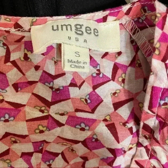 Umgee USA flowing boho bohemian tank top flowey keyhole  back size small - Picture 4 of 4